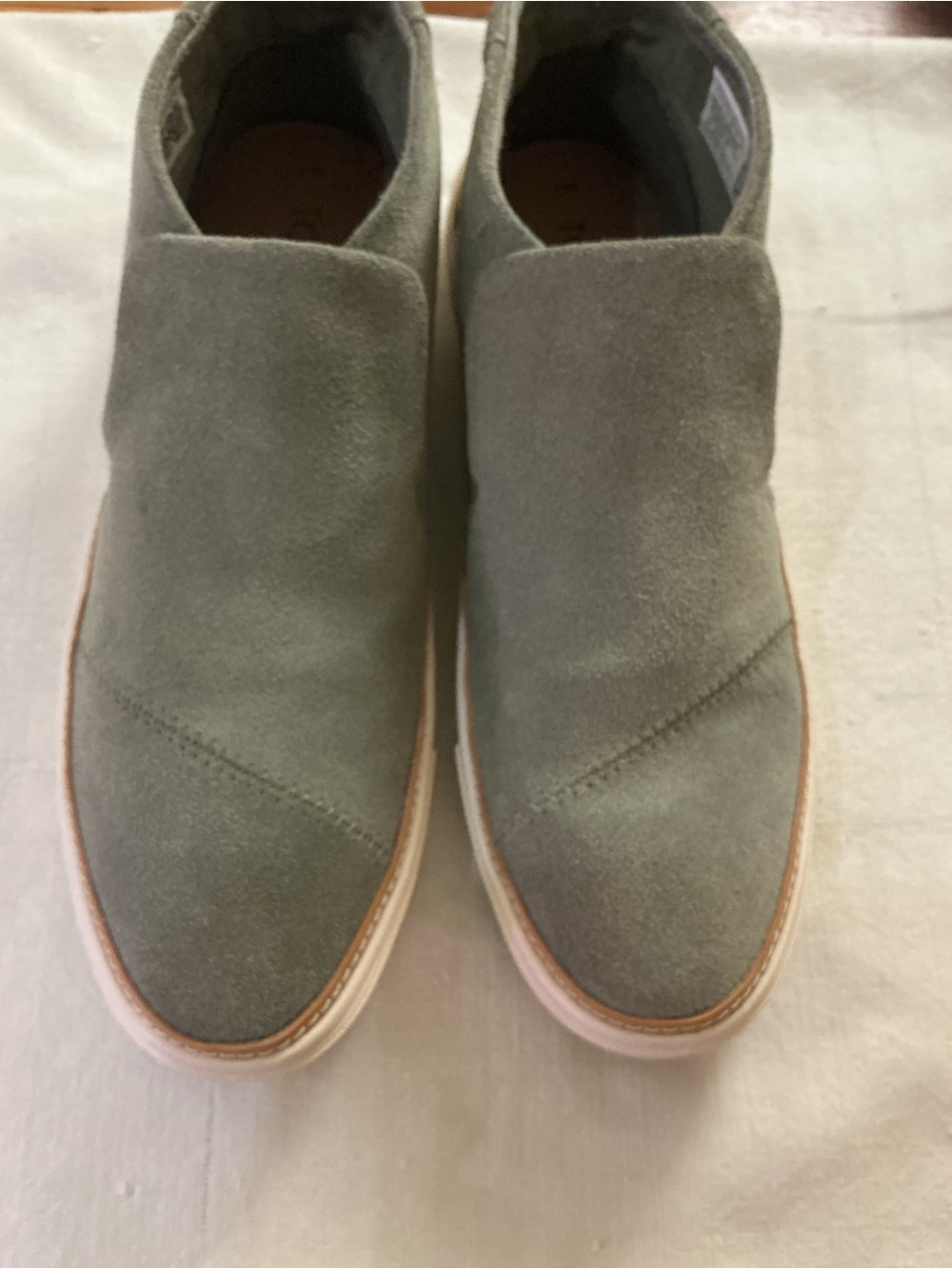 TOMS Fenix Platform Chelsea Suede Sneaker Booties Vetiver Grey 7
